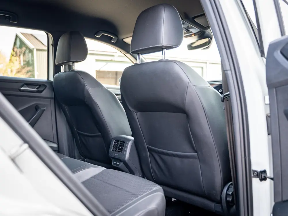 Volkswagen T-Roc 1.5 TSI R-line | Keyless | Climate | Elektr uit 2022, foto 14