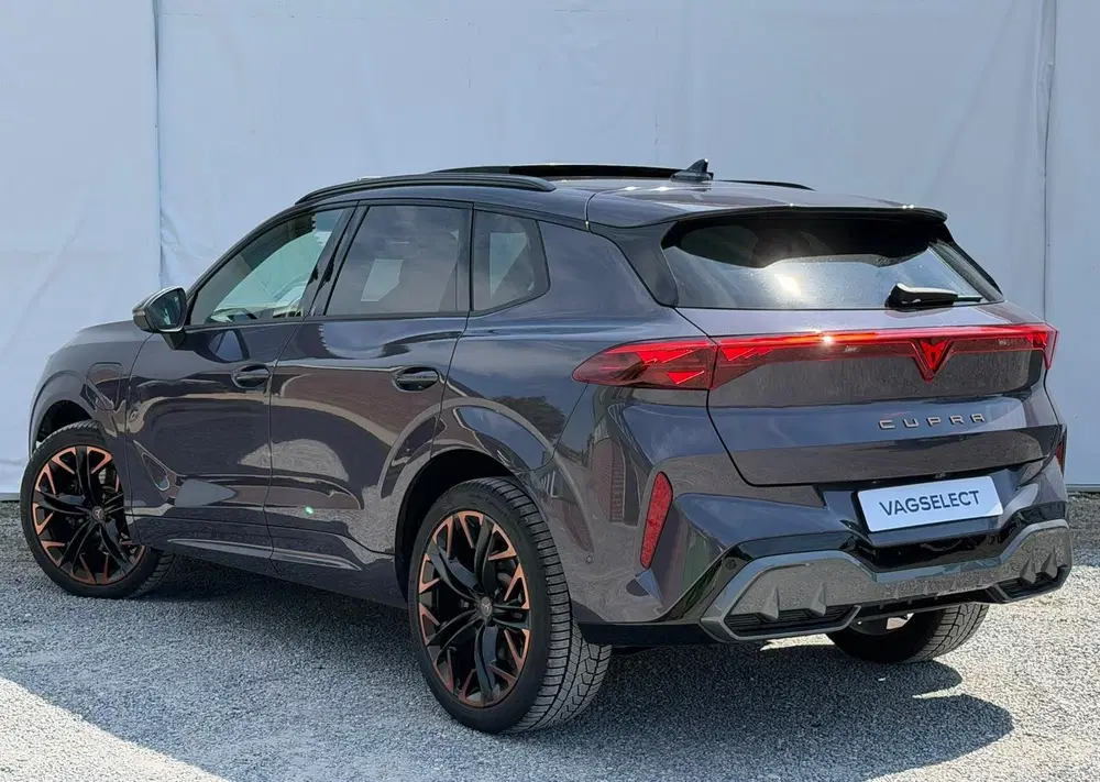 Cupra Terramar 1.5 TSI e-Hybrid VZ Pano uit 2024, foto 3