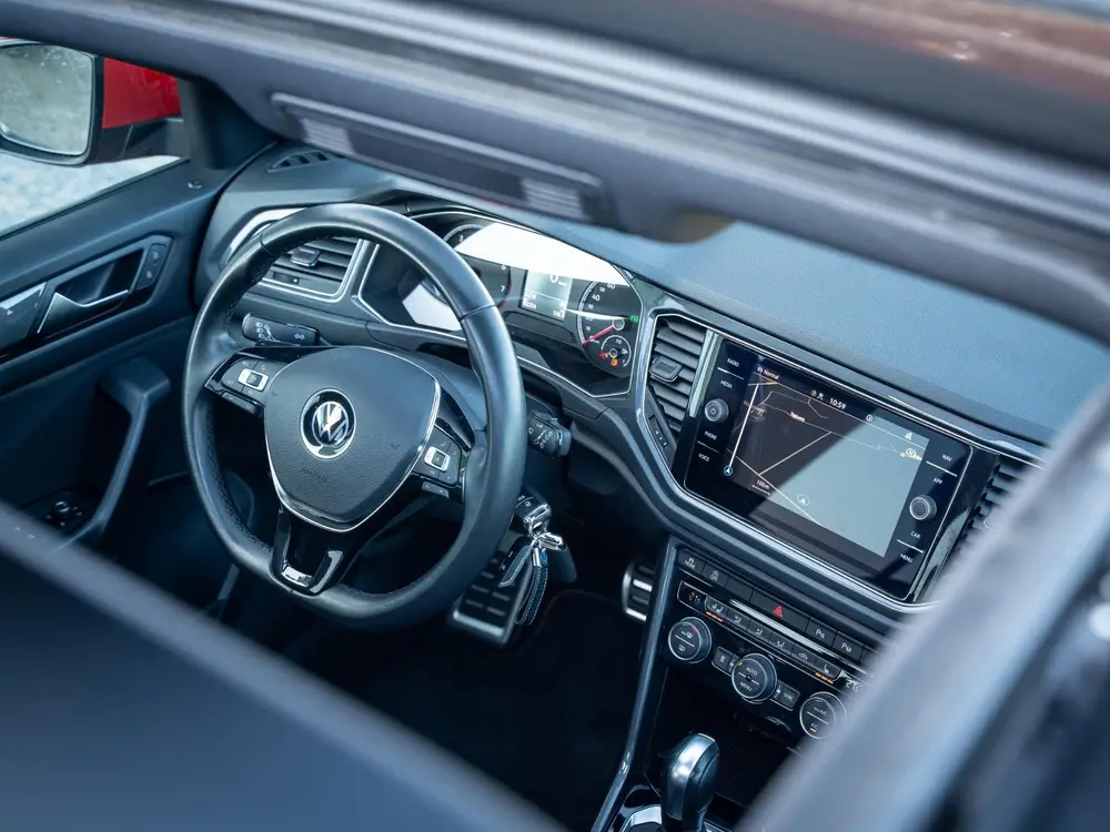 Volkswagen T-Roc 1.5 TSI Sport | Pano | ACC | Proefrit Mogel uit 2022, foto 2