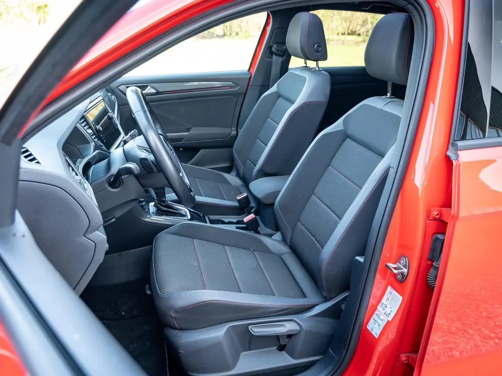Volkswagen T-Roc 1.5 TSI Sport | Pano | ACC | Proefrit Mogel uit 2022, foto 4