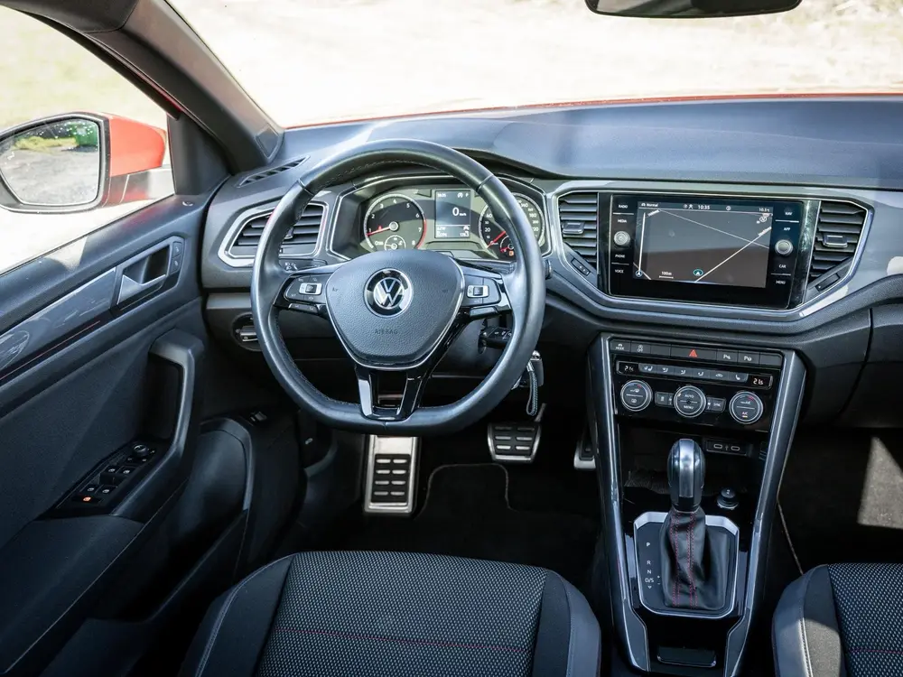 Volkswagen T-Roc 1.5 TSI Sport | Pano | ACC | Proefrit Mogel uit 2022, foto 6
