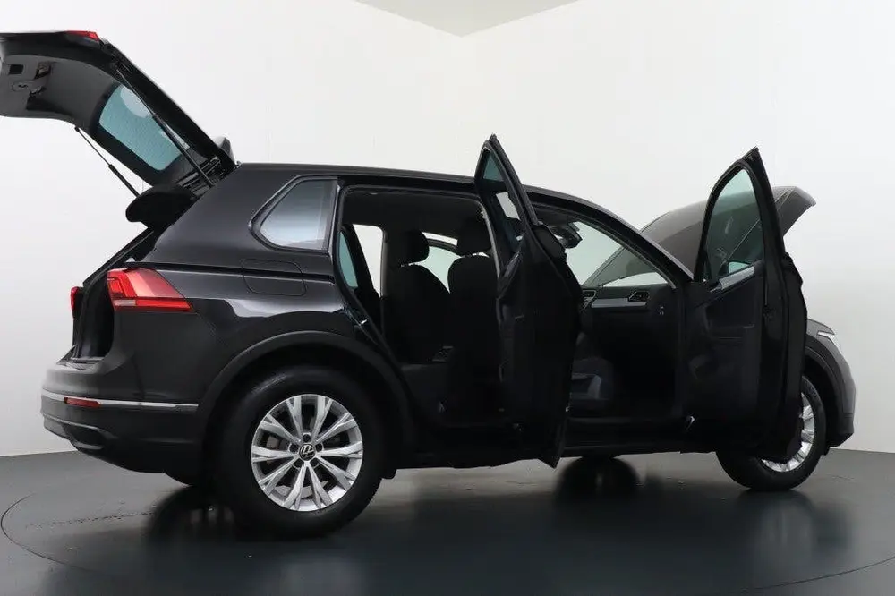 Volkswagen Tiguan 1.5 TSI LIFE Business-Line 1 Ste Eigenaar uit 2022, foto 10