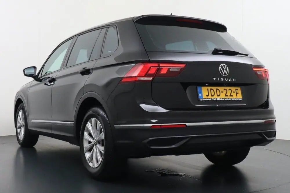 Volkswagen Tiguan 1.5 TSI LIFE Business-Line 1 Ste Eigenaar uit 2022, foto 3