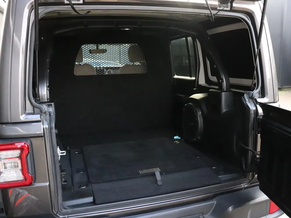 Jeep Wrangler 2.2D Sahara | GRIJS KENTEKEN | LEDER | CAMERA uit 2019, foto 16