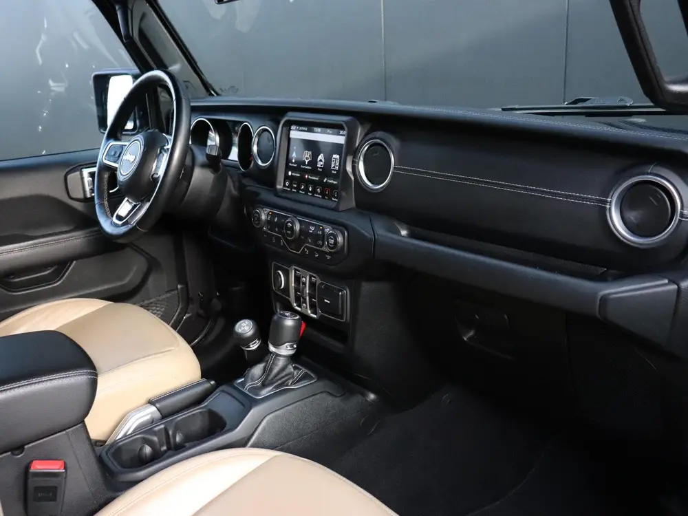 Jeep Wrangler 2.2D Sahara | GRIJS KENTEKEN | LEDER | CAMERA uit 2019, foto 20