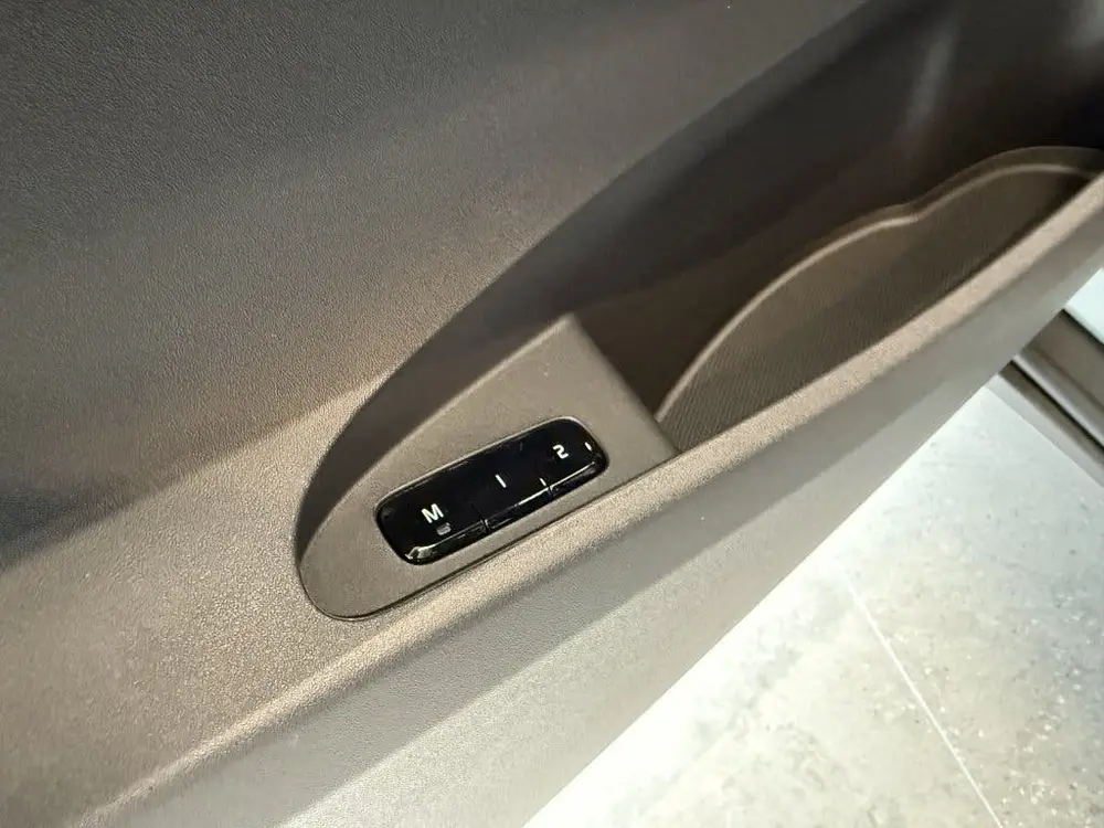 Polestar 2 Long Range Dual Motor uit 2025, foto 19