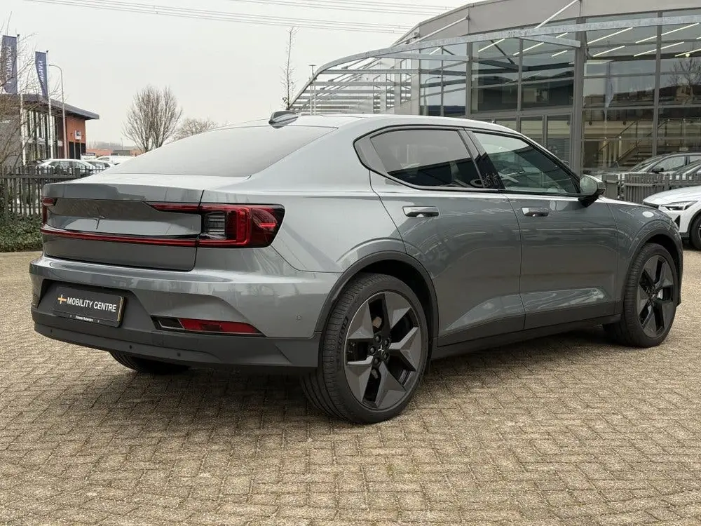 Polestar 2 Long Range Dual Motor uit 2025, foto 4