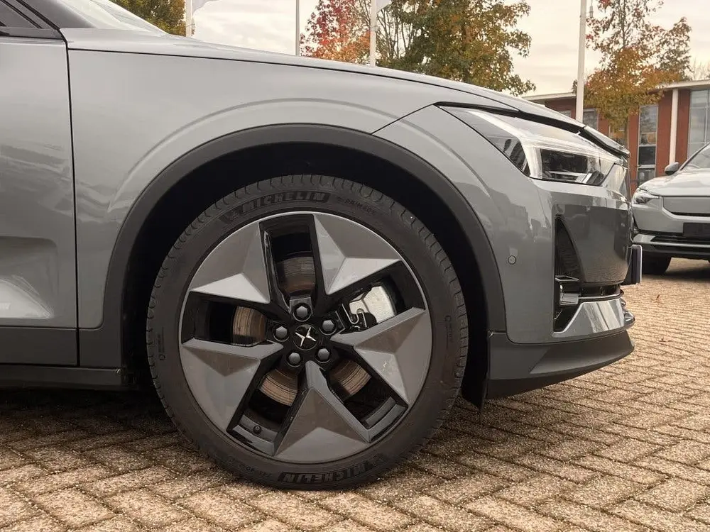 Polestar 2 Long Range Dual Motor uit 2025, foto 5