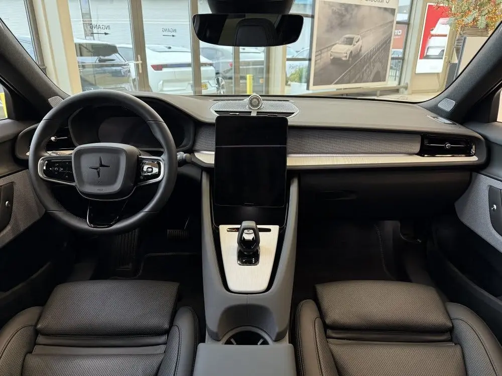 Polestar 2 Long Range Dual Motor uit 2025, foto 7