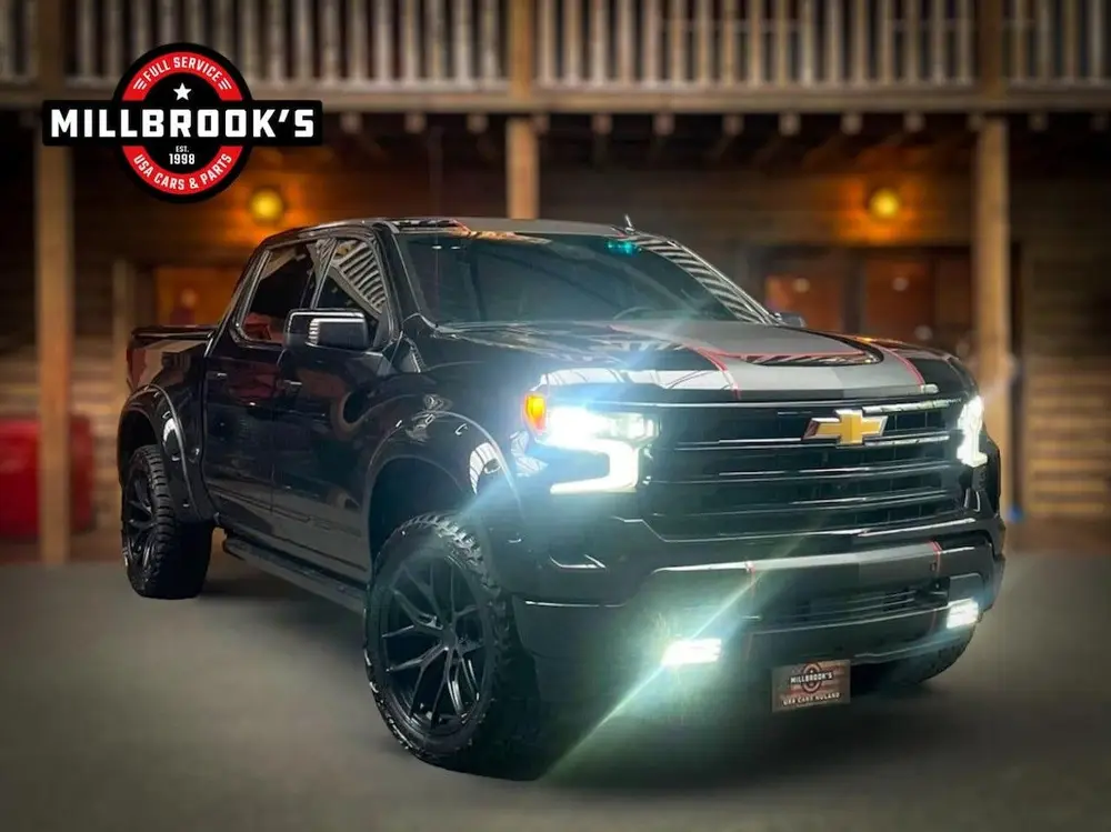 Chevrolet Silverado USA High-Country Full opties Millbrook's uit 2024, foto 12
