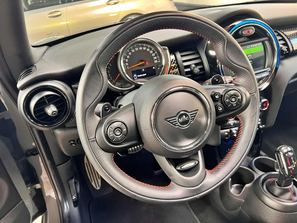 Mini Cooper S 2.0 Cooper S Knightsbridge Edition uit 2019, foto 12