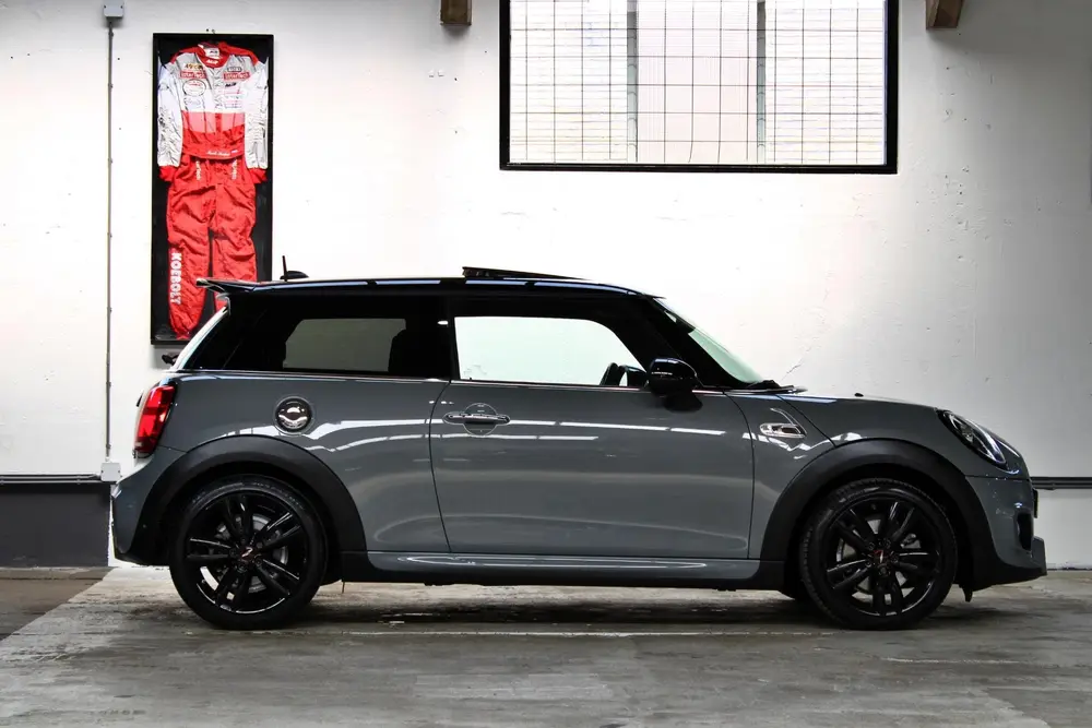 Mini Cooper S 2.0 Cooper S Knightsbridge Edition uit 2019, foto 8
