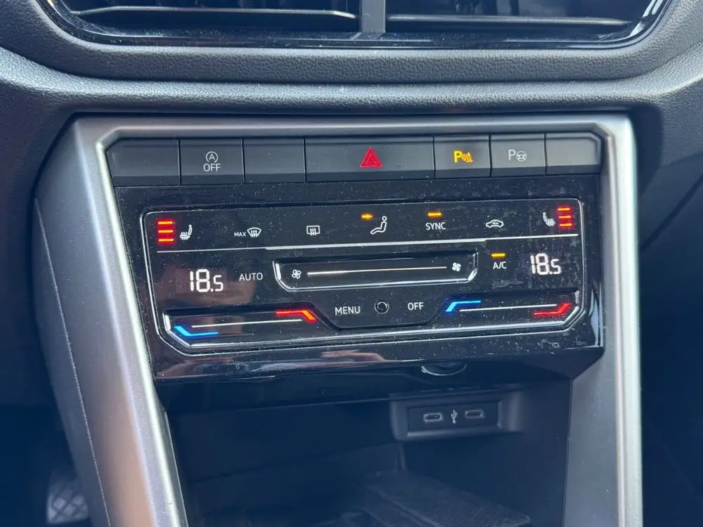 Volkswagen T-Roc 1.0 TSI | Life Business | Navi | Camera | V uit 2022, foto 16