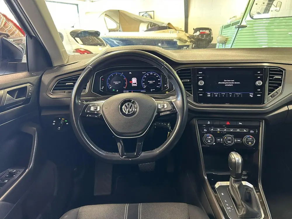 VOLKSWAGEN T-Roc 1.5 TSI 150pk 7-DSG T-Roc Sport uit 2019, foto 11