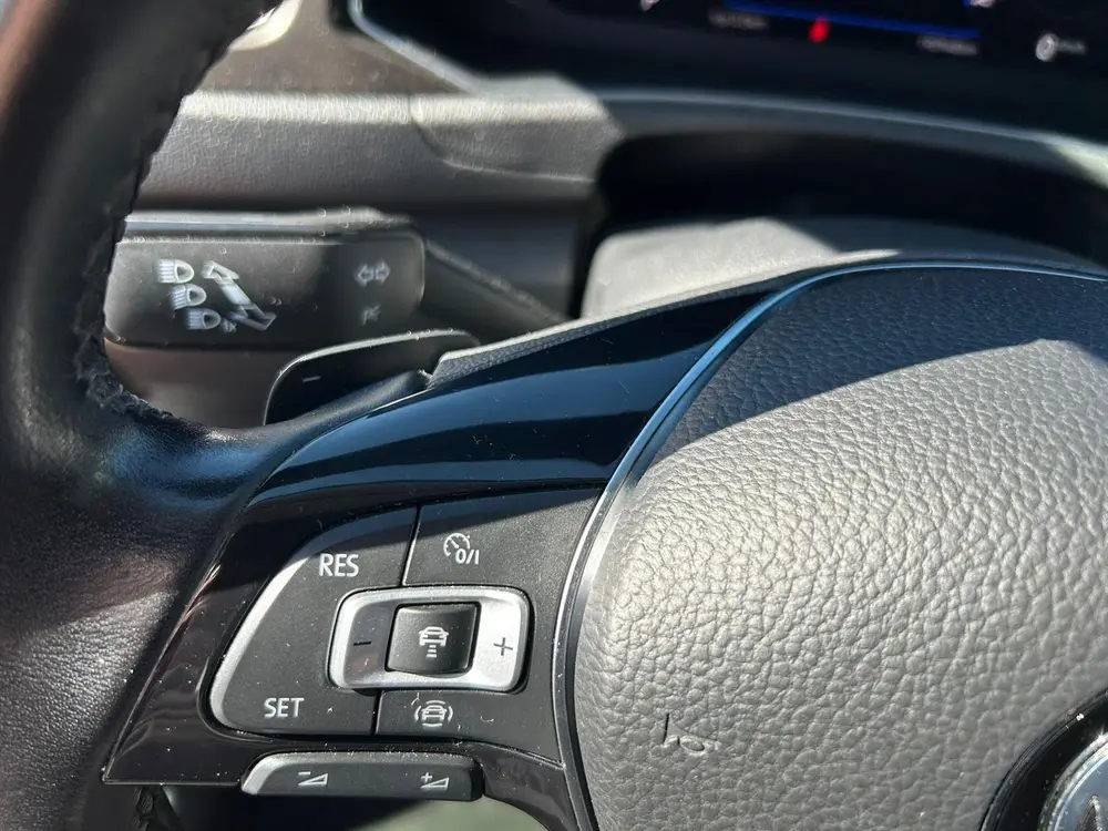 VOLKSWAGEN T-Roc 1.5 TSI 150pk 7-DSG T-Roc Sport uit 2019, foto 16