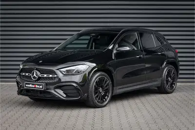Mercedes-Benz GLA GLA 200 d AMG Line 20 inch uit 2025