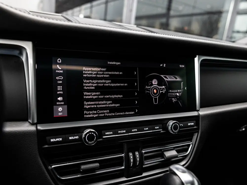Porsche Macan 2.0 | PASM LUCHTVERING | PANORAMA/SCHUIF-KANTE uit 2019, foto 20