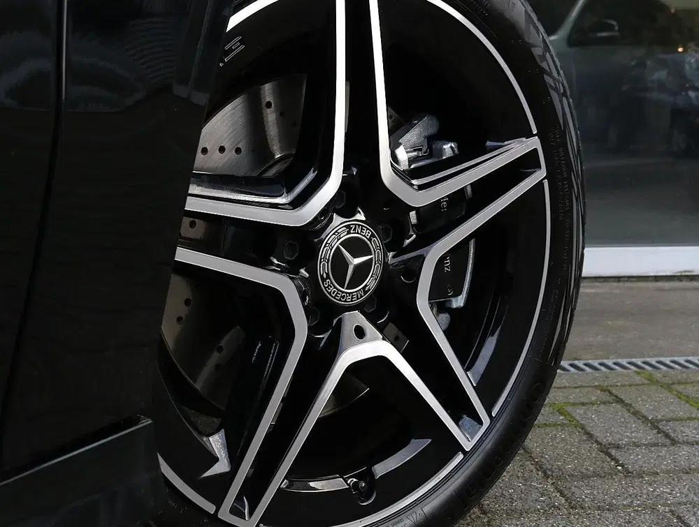 Mercedes-Benz CLA 250 e AMG Line uit 2024, foto 10