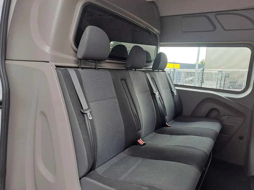 Nissan Interstar 2.3 dCi L2H2 N-Connecta uit 2022, foto 9