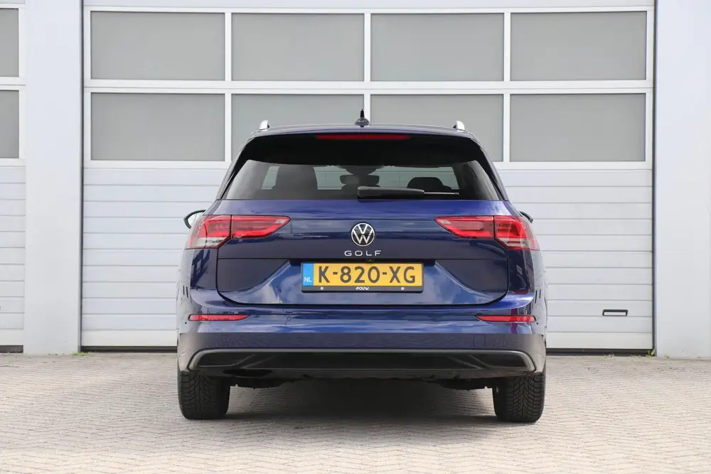 Volkswagen Golf Variant 1.0 TSI 110pk Life | Navigatie | Sto uit 2021, foto 10