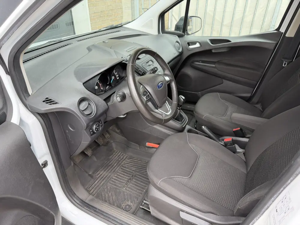 Ford Transit Courier 1.0 Trend EcoBoost S&S Airco uit 2023, foto 2