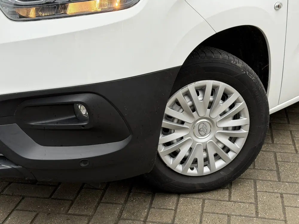 Toyota Proace City 1.5 D-4D 102PK Euro 6 Live Cruise control uit 2022, foto 9