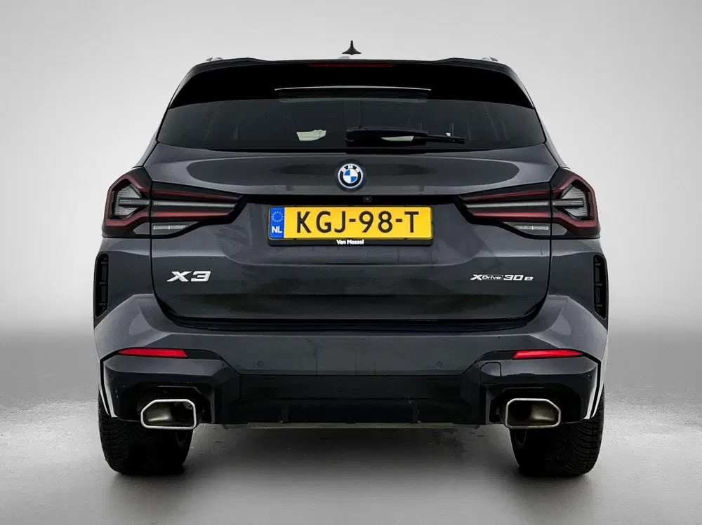 BMW X3 xDrive30e High Executive uit 2023, foto 3