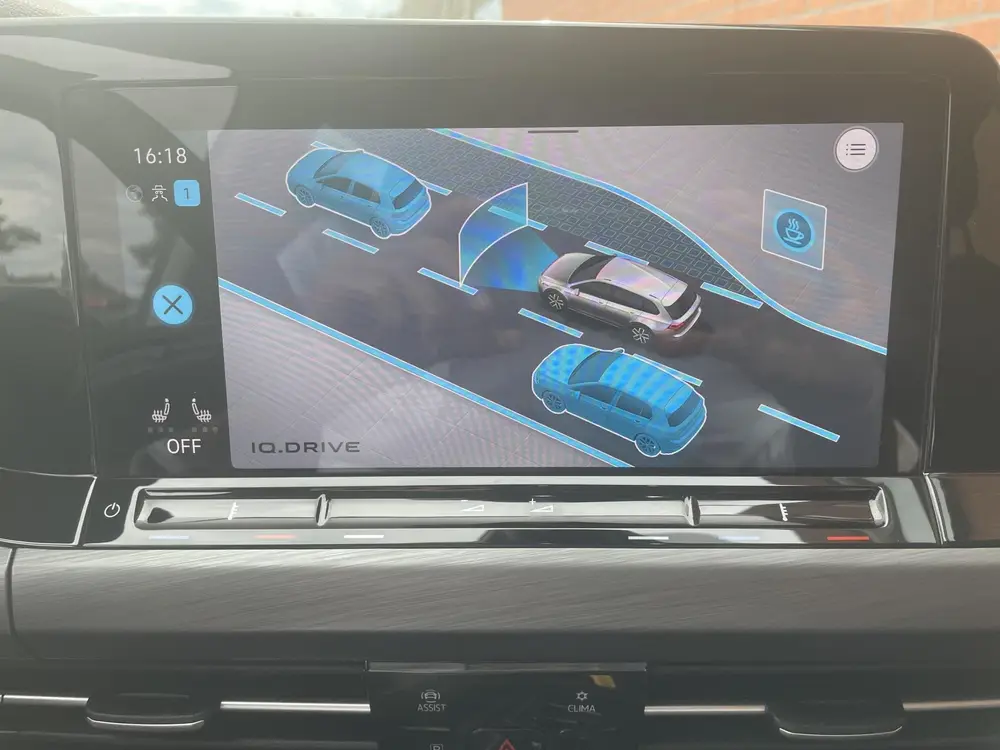 Volkswagen Golf Variant 1.5 eTSI 150pk DSG Style Navigatie A uit 2021, foto 19