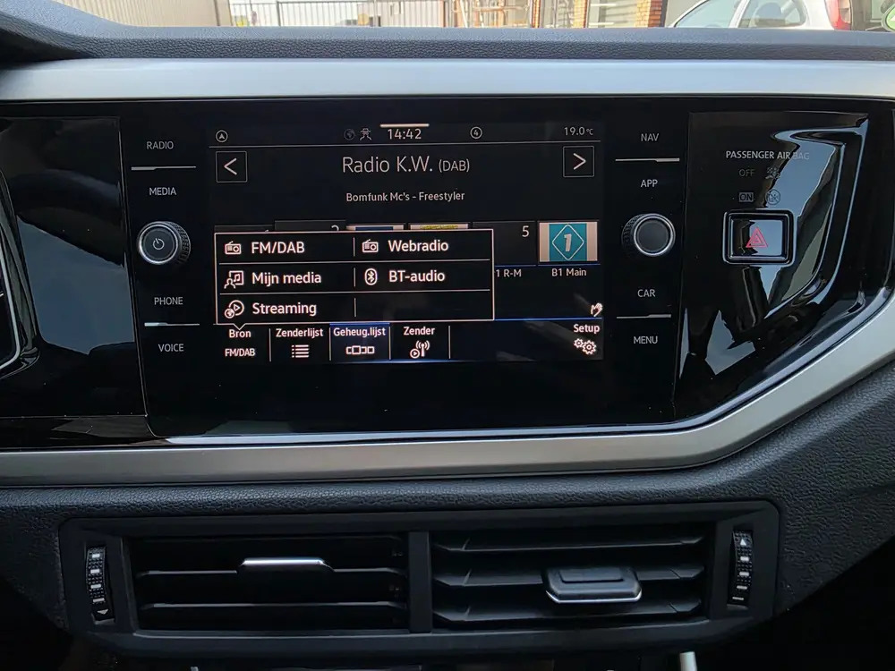 Volkswagen Polo 1.0 TSI Life |Carplay|Automaat|NOV-2023| uit 2023, foto 18