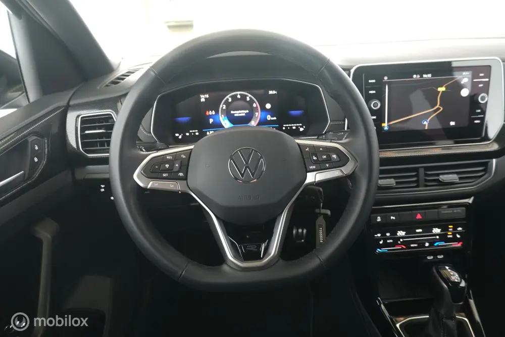 Volkswagen T-Cross 1.5 TSI R-Line Business trekhaak|IQled|st uit 2025, foto 12