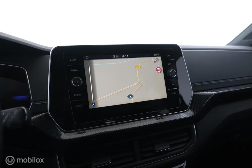 Volkswagen T-Cross 1.5 TSI R-Line Business trekhaak|IQled|st uit 2025, foto 13