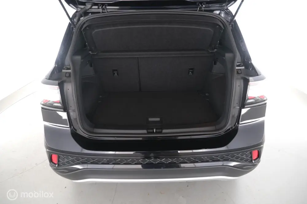 Volkswagen T-Cross 1.5 TSI R-Line Business trekhaak|IQled|st uit 2025, foto 19