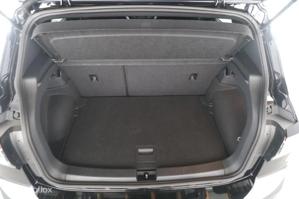 Volkswagen T-Cross 1.5 TSI R-Line Business trekhaak|IQled|st uit 2025, foto 20