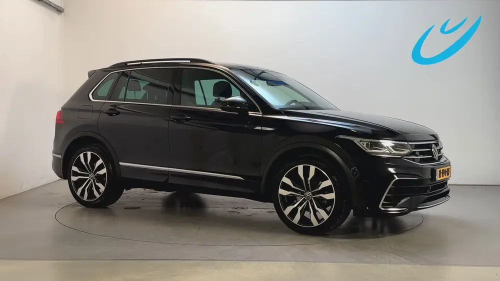 Volkswagen Tiguan 1.5 TSI R-Line Business+ LED Camera Stoelv uit 2021
