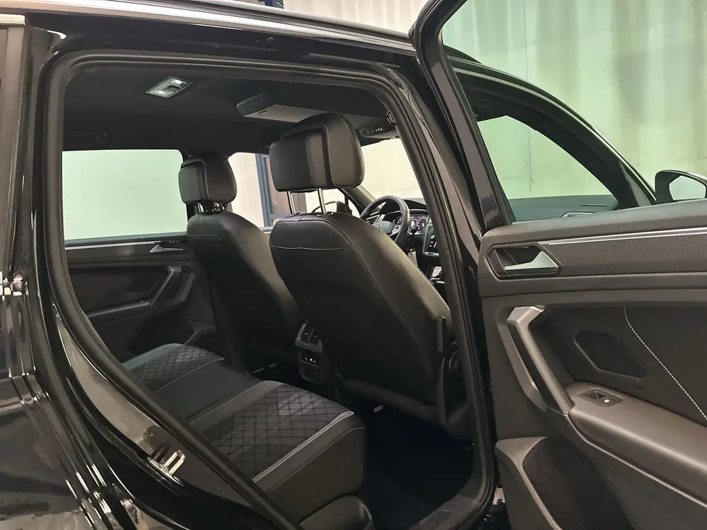 Volkswagen Tiguan 1.5 TSI R-Line Business+ LED Camera Stoelv uit 2021, foto 11