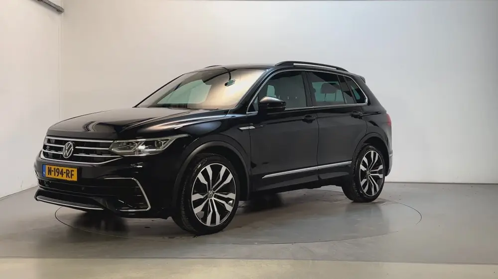 Volkswagen Tiguan 1.5 TSI R-Line Business+ LED Camera Stoelv uit 2021, foto 6