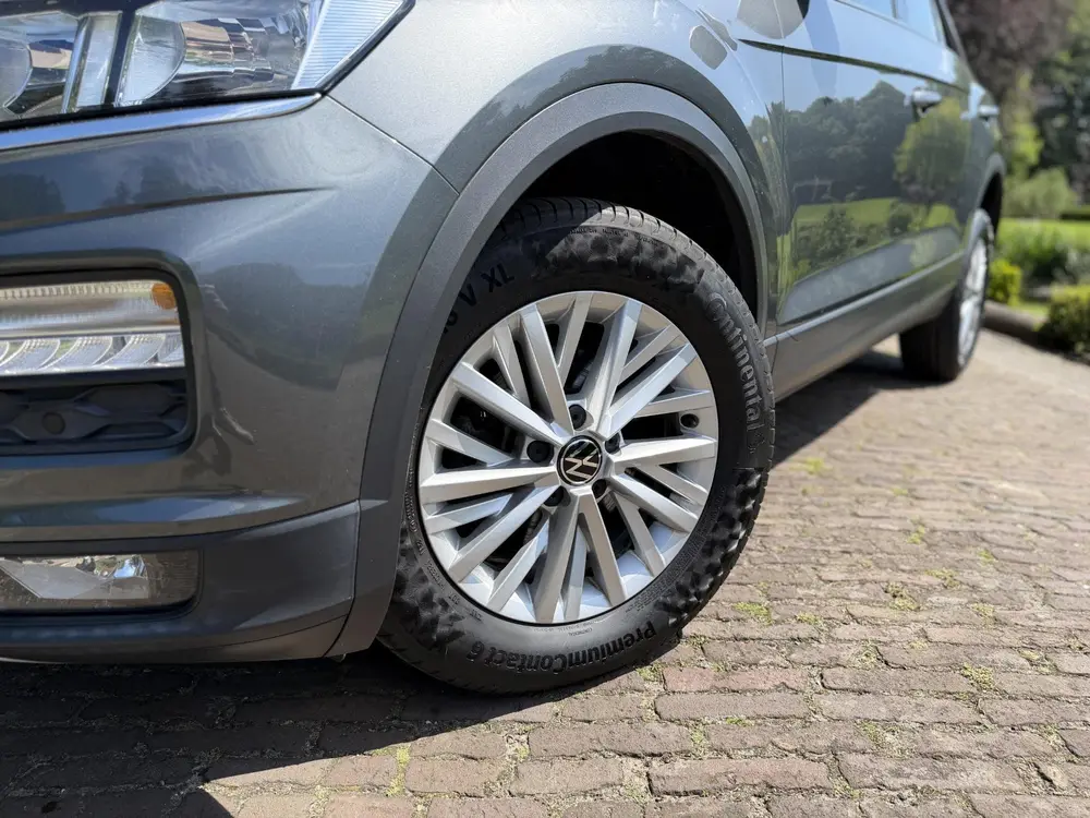 Volkswagen T-Roc 1.5 TSI Style | Camera | Keyless | uit 2020, foto 2