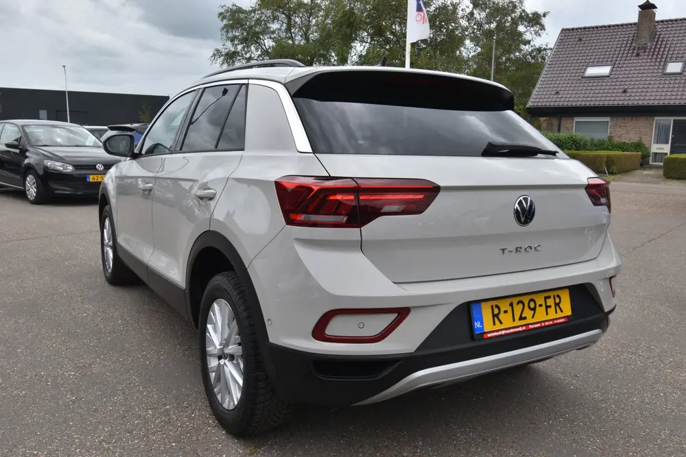 Volkswagen T-Roc 1.5 TSI Life 75 Edition , VIRTUAL COCKPIT uit 2022, foto 20