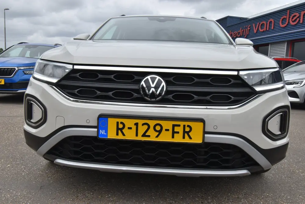 Volkswagen T-Roc 1.5 TSI Life 75 Edition , VIRTUAL COCKPIT uit 2022, foto 5