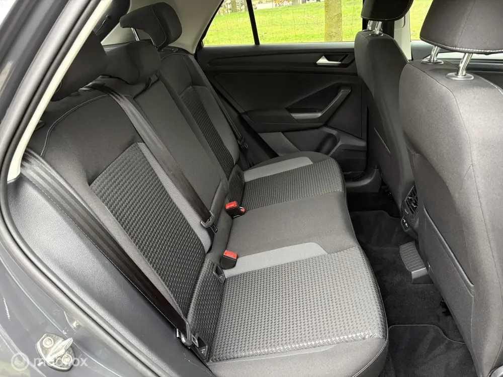Volkswagen T-Roc 1.0 TSI Style Bns carplay stoelverwarming uit 2021, foto 9
