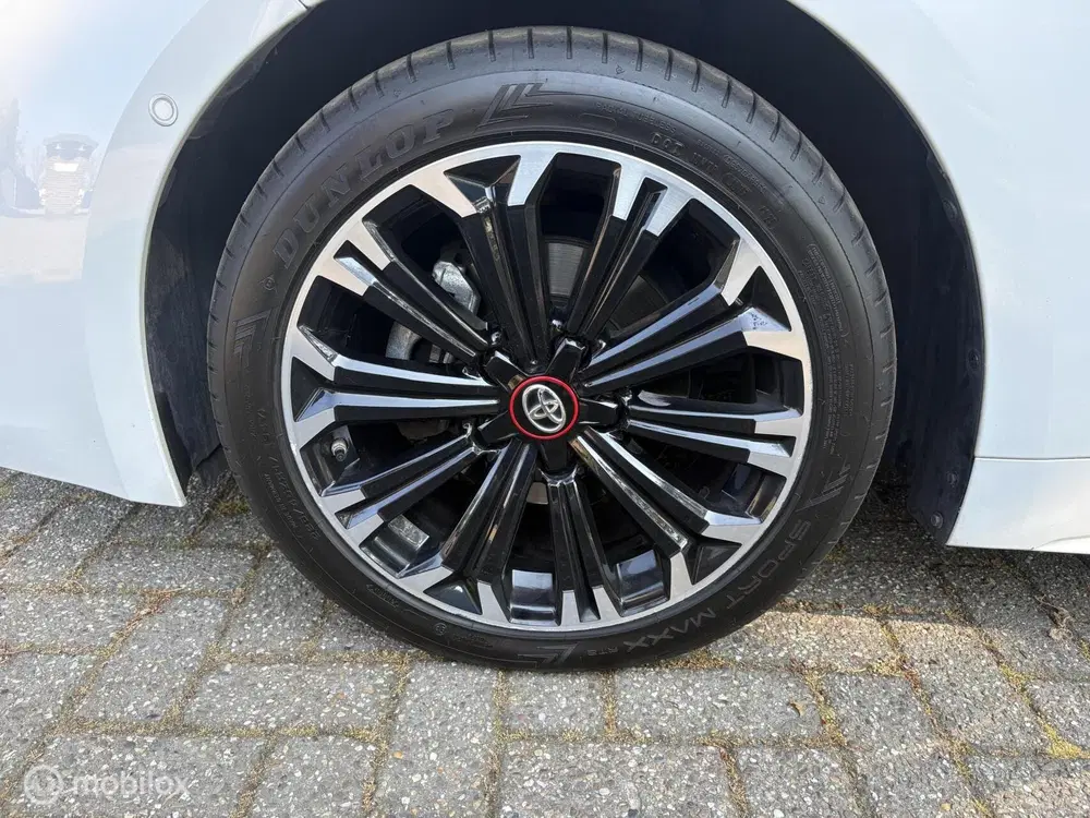 Toyota Corolla 1.8 Hybrid GR-Sport All in uit 2022, foto 5