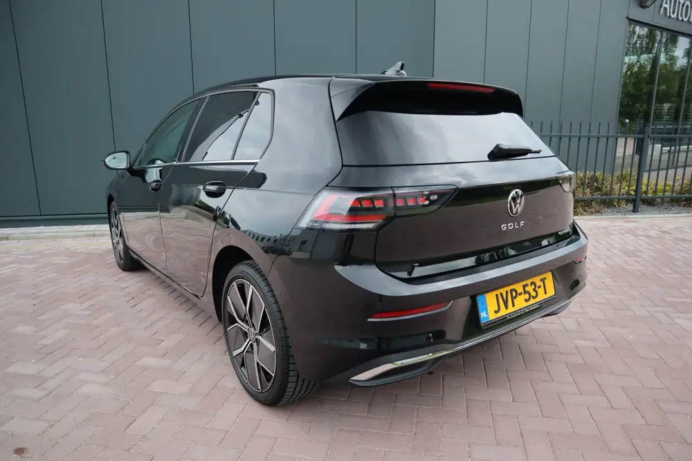 Volkswagen Golf 1.5 eHybrid Style Edition Automaat Matrix Ko uit 2026, foto 6