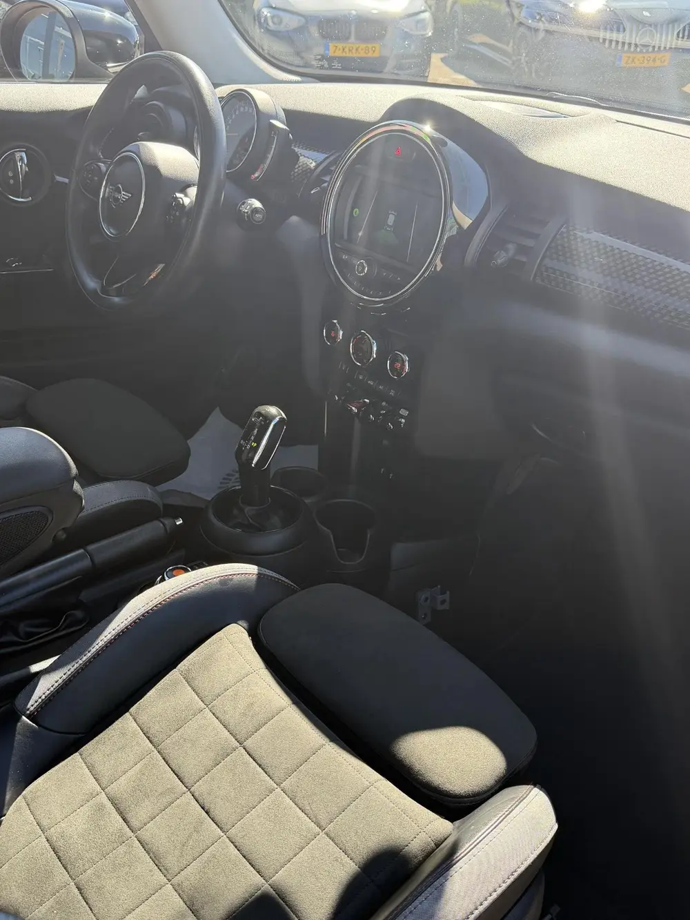 Mini Cooper S 2.0 Cooper S 60 Years Edition AUTOMAAT uit 2019, foto 10