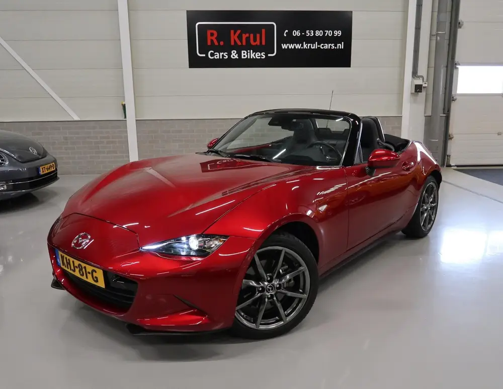 Mazda MX-5 2.0 SkyActiv-G 184 GT-M 184pk Rood metalli uit 2020