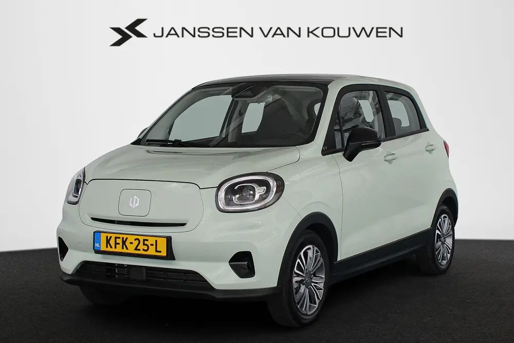 Leapmotor T03 Design 37.3 kWh / Camera / Panoramadak uit 2025