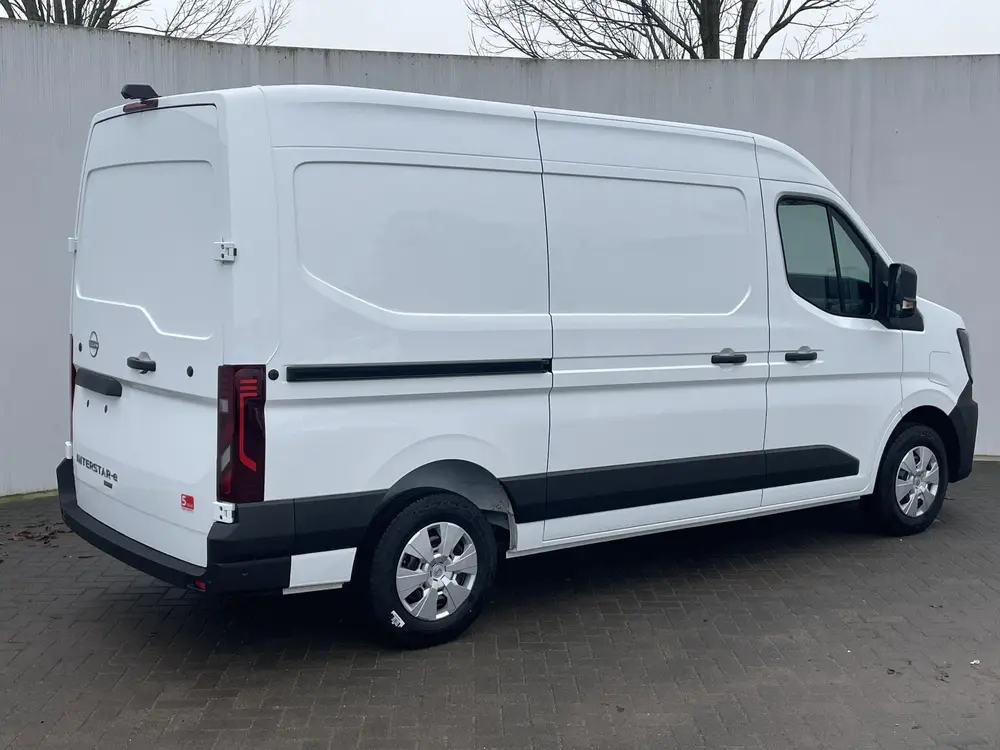 Nissan Interstar e L2H2 Limited 87 kWh uit 2025, foto 3