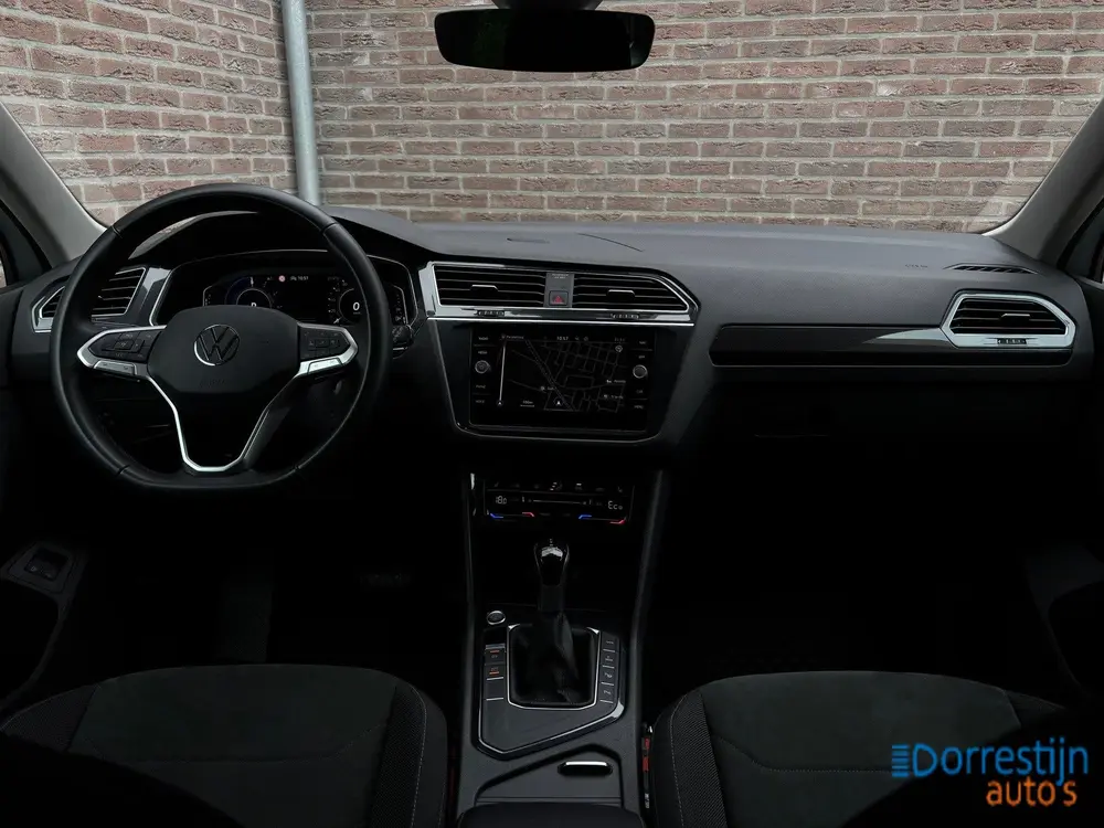 Volkswagen Tiguan 1.4 TSI eHybrid Business+ | ACC | Camera | uit 2021, foto 9