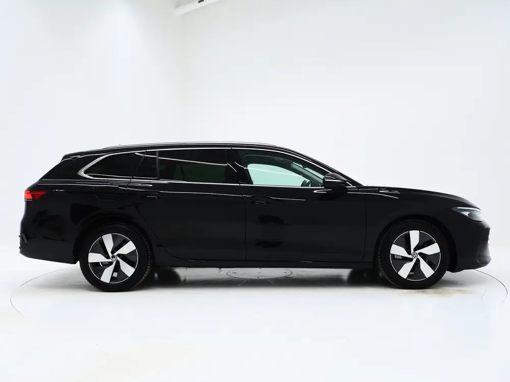 Volkswagen Passat Variant 1.5 eHybrid 204PK | Leder/Alcantar uit 2025, foto 10