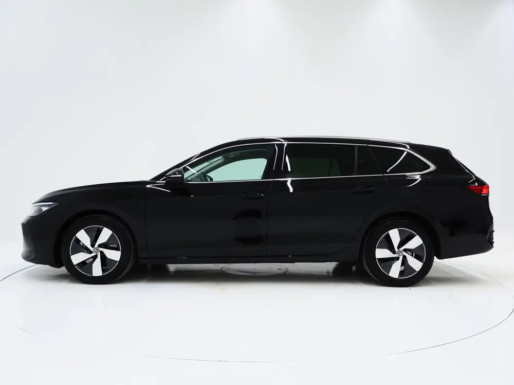 Volkswagen Passat Variant 1.5 eHybrid 204PK | Leder/Alcantar uit 2025, foto 2