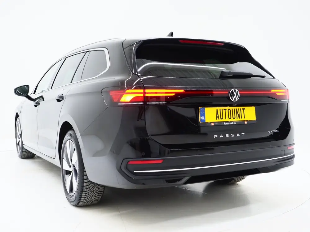 Volkswagen Passat Variant 1.5 eHybrid 204PK | Leder/Alcantar uit 2025, foto 3